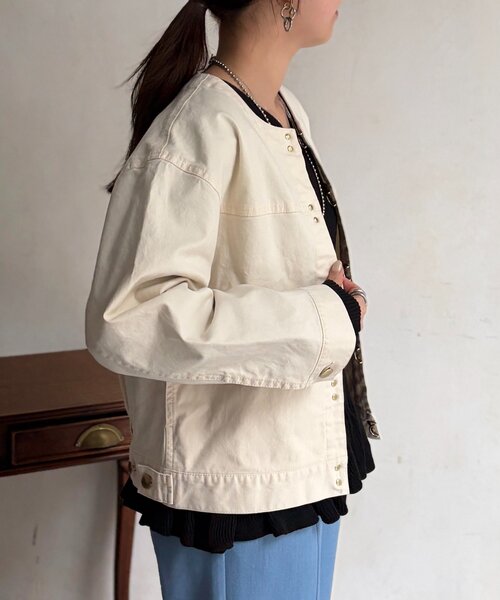 Chez toi（シェトワ）の「GLDフックノーカラーGジャン（ブルゾン・レディース・アイボリー/ベージュ/インディゴブルー/ブルー・FREE）」の10枚目の写真