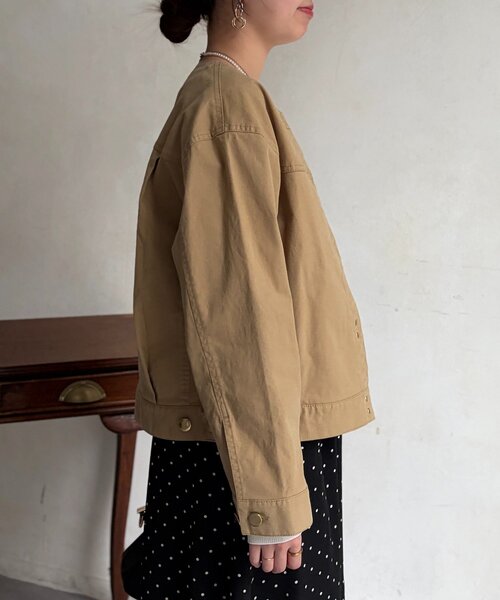 Chez toi（シェトワ）の「GLDフックノーカラーGジャン（ブルゾン・レディース・アイボリー/ベージュ/インディゴブルー/ブルー・FREE）」の20枚目の写真