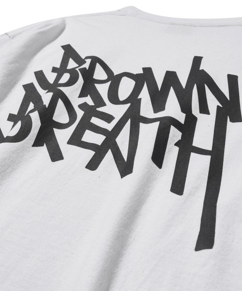 BROWNBREATH（ブラウンブレス）の「TAG OG LONGSLEEVE - WHITE（Tシャツ/カットソー・レディース・その他・2XL/XL/S/M/L）」の11枚目の写真