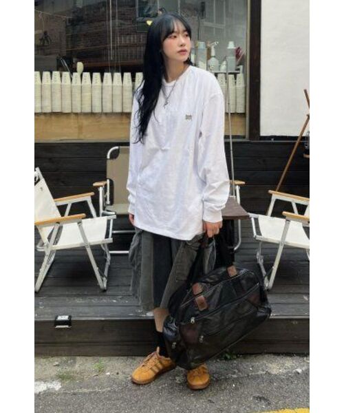 BROWNBREATH（ブラウンブレス）の「TAG OG LONGSLEEVE - WHITE（Tシャツ/カットソー・レディース・その他・2XL/XL/S/M/L）」の3枚目の写真