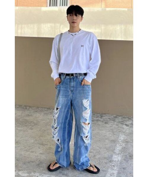 BROWNBREATH（ブラウンブレス）の「TAG OG LONGSLEEVE - WHITE（Tシャツ/カットソー・レディース・その他・2XL/XL/S/M/L）」の2枚目の写真