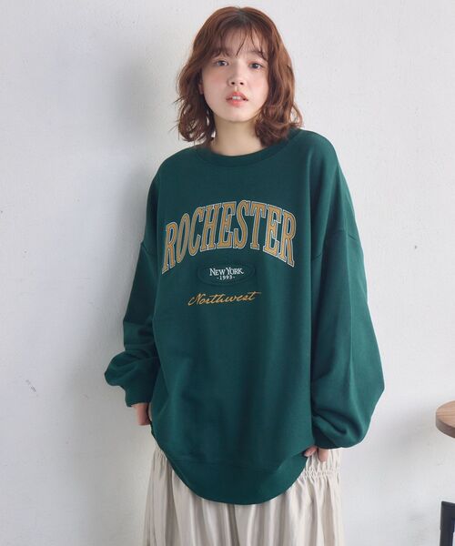 RETRO GIRL（レトロガール）の「カレッジロゴトレーナー（スウェット・レディース・グリーン/ホワイト系その他/ブルー・FREE）」の21枚目の写真