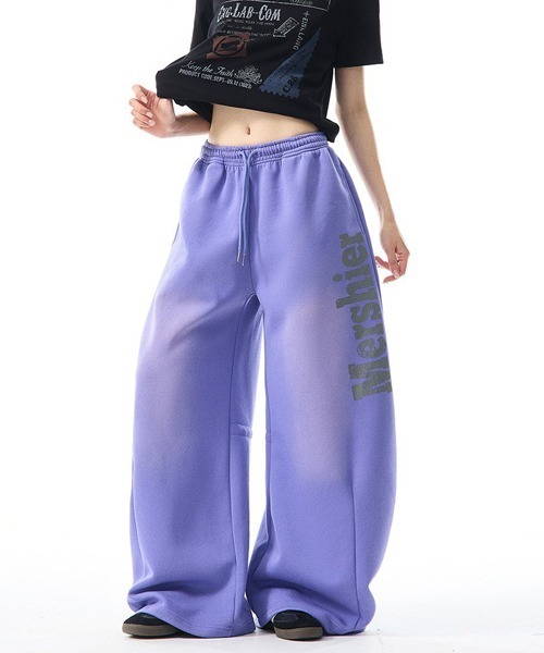 Ressaca(レサーカ)の「ワイドシルエットユーズド加工ロゴスウェットパンツ(スウェットパンツ・レディース・ブラック/パープル・M/L)」の4枚目の写真