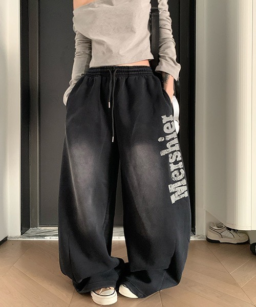Ressaca(レサーカ)の「ワイドシルエットユーズド加工ロゴスウェットパンツ(スウェットパンツ・レディース・ブラック/パープル・M/L)」の17枚目の写真
