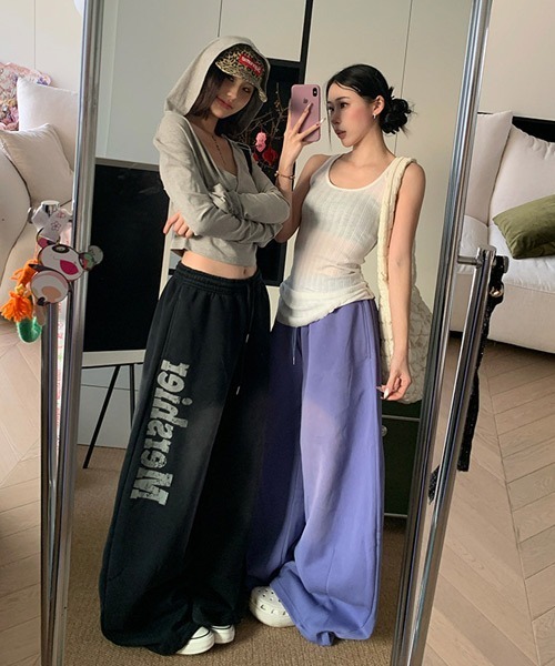 Ressaca(レサーカ)の「ワイドシルエットユーズド加工ロゴスウェットパンツ(スウェットパンツ・レディース・ブラック/パープル・M/L)」の13枚目の写真