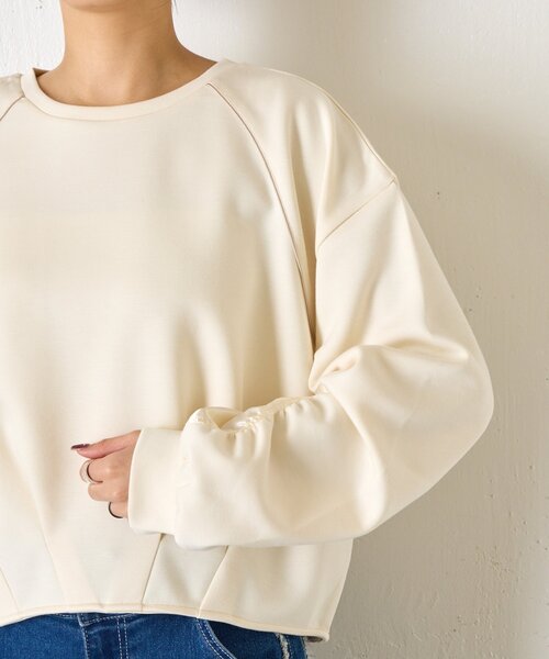 Jena espace merveilleux(ジェナ エスパスメルヴェイユ)の「袖サテンギャザープルオーバー(Tシャツ/カットソー・レディース・ネイビー/ベージュ/アイボリー・FREE)」の19枚目の写真