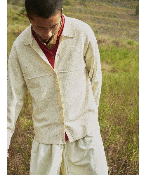 ELCHELE(エルチェレ)の「NEP KNIT OVER SHIRT(ニット/セーター・レディース・サックスブルー/オートミール/レッド・FREE)」の9枚目の写真