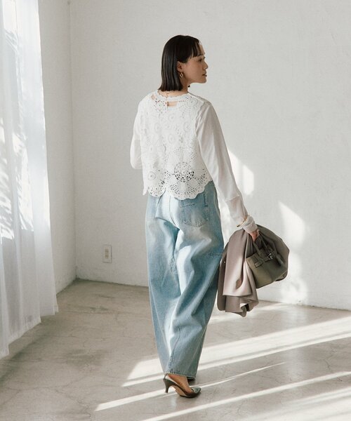 RIVE DROITE(リヴドロワ)の「【着映え】エンブロイダリーベスト(ニット/セーター・レディース・ブラック/オフホワイト・FREE)」の5枚目の写真