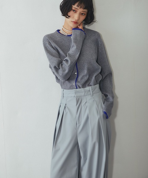 ANOTHER S(アナザーエス)の「【セットアップ対応】タック入りフェイクレザーパンツ(その他パンツ・レディース・ブラック/ブルーグレー・FREE)」の4枚目の写真