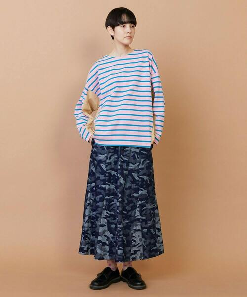 FRAPBOIS（フラボア）の「バスクボーダー カットソー（Tシャツ/カットソー・レディース・ホワイト/ネイビー/ブルー・1/2）」の4枚目の写真