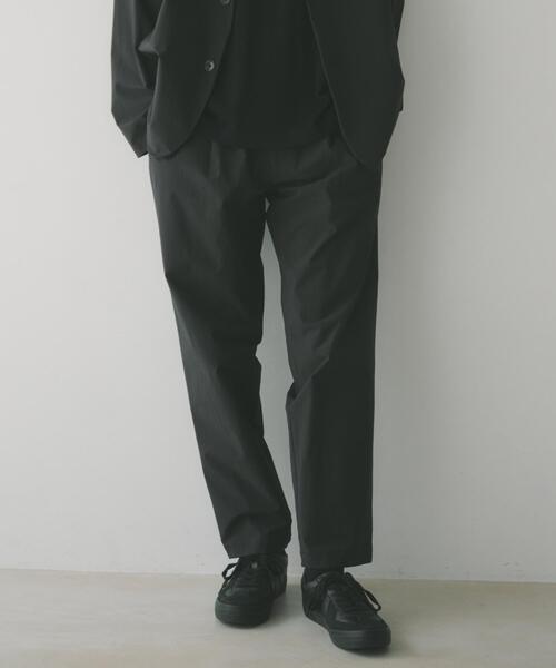 THE SHOP TK （ザ ショップ ティーケー ）の「《KURO》コーデュラナイロン  テーパードパンツ セットアップ可／防シワ／撥水／ストレッチ（その他パンツ・メンズ・ブラック・04/03/02/01）」の5枚目の写真