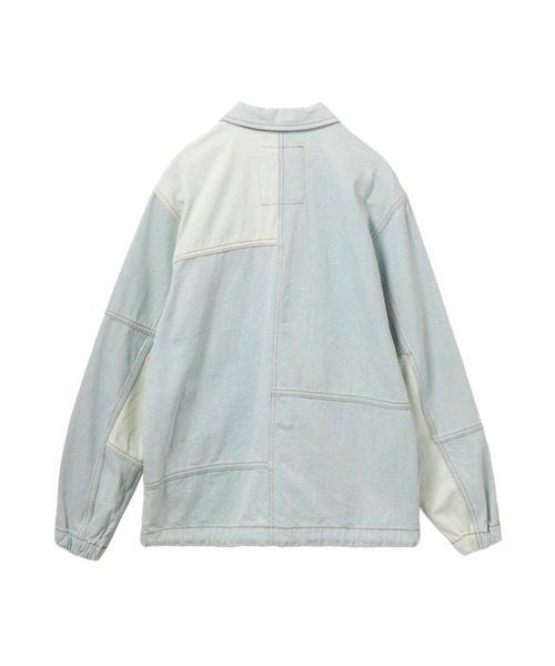 A BATHING APE(アベイシングエイプ)の「DENIM PATCHWORK COACH JACKET(ミリタリージャケット・レディース・ライトインディゴブルー・FREE)」の2枚目の写真