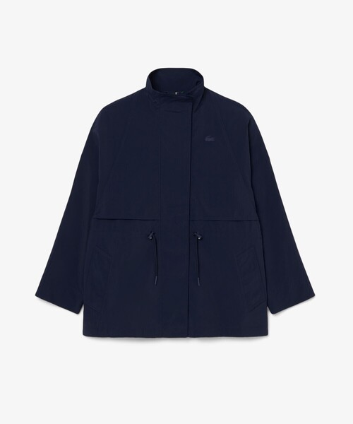 LACOSTE(ラコステ)の「撥水 防風 ワッシャー加工 オーバーサイズ ワイドスリーブ スタンドジャケット(ナイロンジャケット・レディース・ベージュ/ネイビー・38/36/34/40)」の1枚目の写真