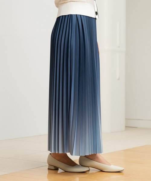 STRAWBERRY-FIELDS（ストロベリーフィールズ）の「ニットプリーツ（スカート・レディース・ベージュ/サックスブルー・2）」の19枚目の写真