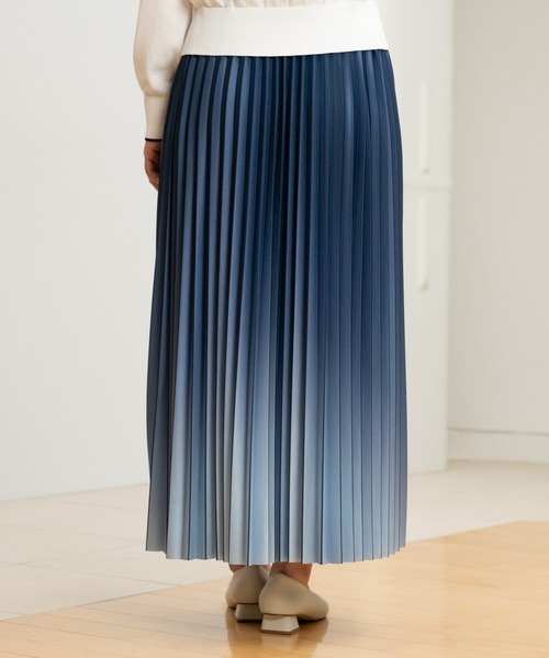 STRAWBERRY-FIELDS（ストロベリーフィールズ）の「ニットプリーツ（スカート・レディース・ベージュ/サックスブルー・2）」の20枚目の写真