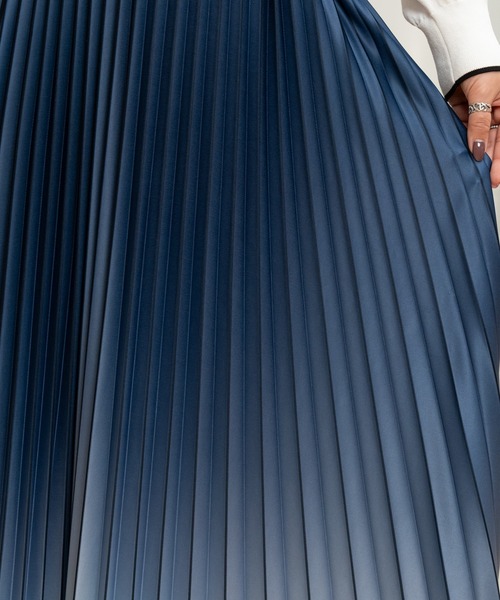 STRAWBERRY-FIELDS（ストロベリーフィールズ）の「ニットプリーツ（スカート・レディース・ベージュ/サックスブルー・2）」の22枚目の写真