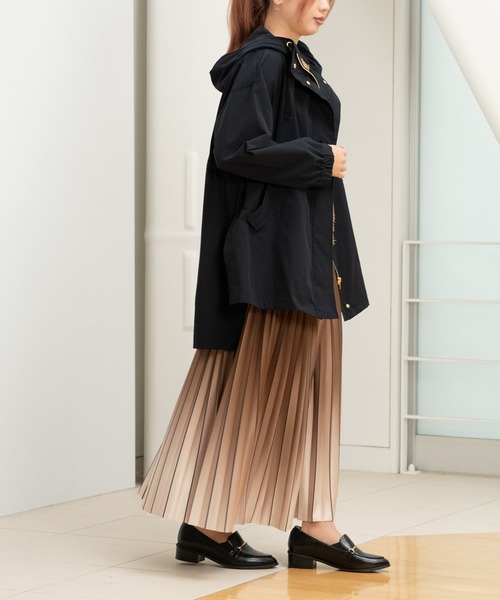 STRAWBERRY-FIELDS（ストロベリーフィールズ）の「ニットプリーツ（スカート・レディース・ベージュ/サックスブルー・2）」の6枚目の写真