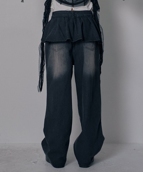 Diable baiser(ディアブルベーゼ)の「フリルレイヤードY2Kバギーデニムパンツ(デニムパンツ・レディース・ブラック・LARGE/MEDIUM/3L)」の12枚目の写真