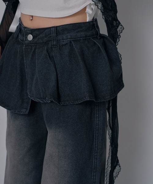 Diable baiser(ディアブルベーゼ)の「フリルレイヤードY2Kバギーデニムパンツ(デニムパンツ・レディース・ブラック・LARGE/MEDIUM/3L)」の15枚目の写真