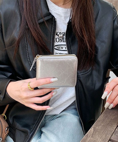 ammy.（エイミードット）の「【 ammy. / エイミードット 】 ミニマル ラウンジ ジップ 財布（財布・レディース・ブラウン/ダークブラウン/パープル/シルバー/アイボリー/ブラック・FREE）」の6枚目の写真