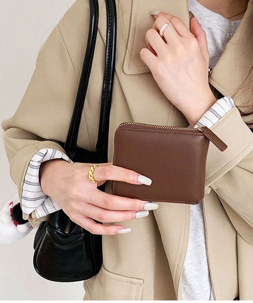 ammy.（エイミードット）の「【 ammy. / エイミードット 】 ミニマル ラウンジ ジップ 財布（財布・レディース・ブラウン/ダークブラウン/パープル/シルバー/アイボリー/ブラック・FREE）」の9枚目の写真