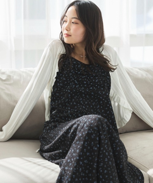 archives（アルシーヴ）の「レーストリム花柄キャミワンピース（ワンピース・レディース・ブラック/アイボリー・MEDIUM）」の15枚目の写真