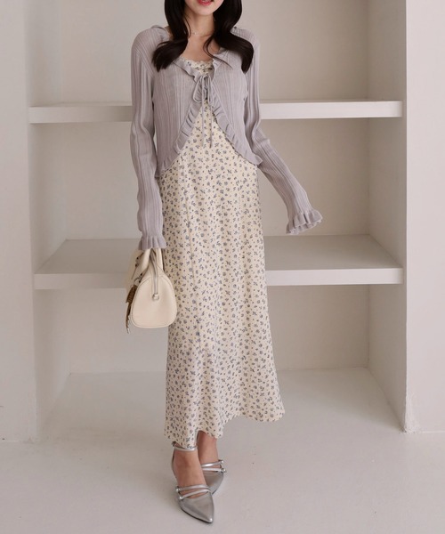 archives（アルシーヴ）の「レーストリム花柄キャミワンピース（ワンピース・レディース・ブラック/アイボリー・MEDIUM）」の18枚目の写真