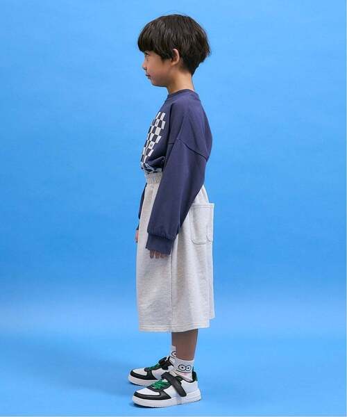 b・ROOM(ビールーム)の「8分丈ワイドスウェットパンツ【MNCM】(スウェットパンツ・キッズ・ホワイト系その他/ブラック/カーキ/トップグレー・110cm/130cm/140cm/150cm/120cm)」の8枚目の写真