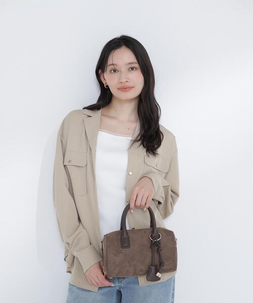 NATURAL BEAUTY BASIC(ナチュラルビューティーベーシック)の「◇ヴェルナチャームボストンバッグ(ボストンバッグ・レディース・オレンジ/ダークブラウン・フリ-)」の3枚目の写真