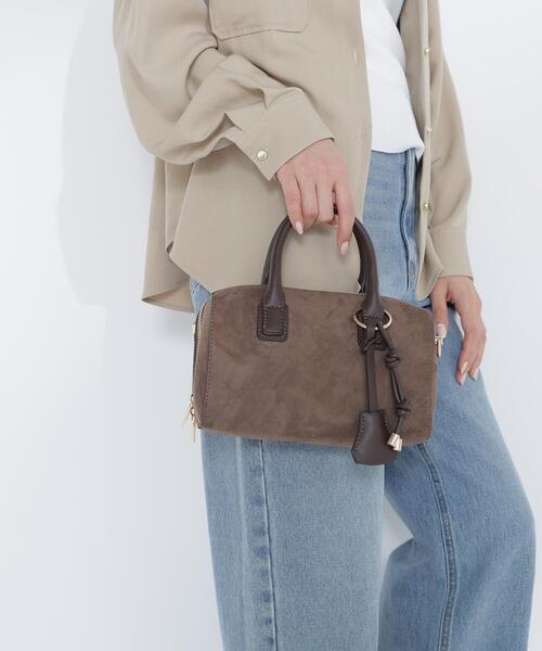 NATURAL BEAUTY BASIC(ナチュラルビューティーベーシック)の「◇ヴェルナチャームボストンバッグ(ボストンバッグ・レディース・オレンジ/ダークブラウン・フリ-)」の4枚目の写真