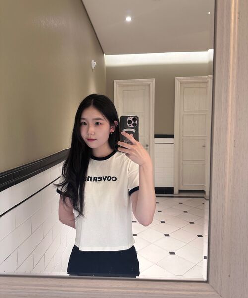 COVERNAT WOMAN(カバーナットウーマン)の「ウーマンクロップクーパーロゴリンガーTシャツアイボリー(Tシャツ/カットソー・レディース・その他・WS/WM)」の2枚目の写真
