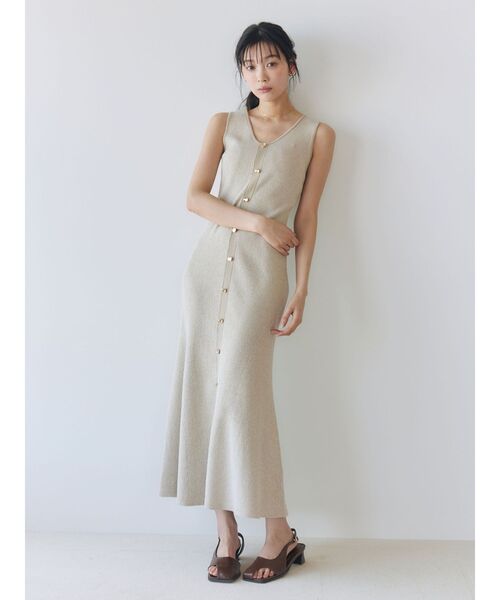 LAGUNAMOON（ラグナムーン）の「フロントボタンランジニットワンピース（ワンピース・レディース・ブラック/ベージュ・SMALL/MEDIUM）」の5枚目の写真