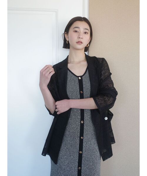 LAGUNAMOON（ラグナムーン）の「フロントボタンランジニットワンピース（ワンピース・レディース・ブラック/ベージュ・SMALL/MEDIUM）」の20枚目の写真