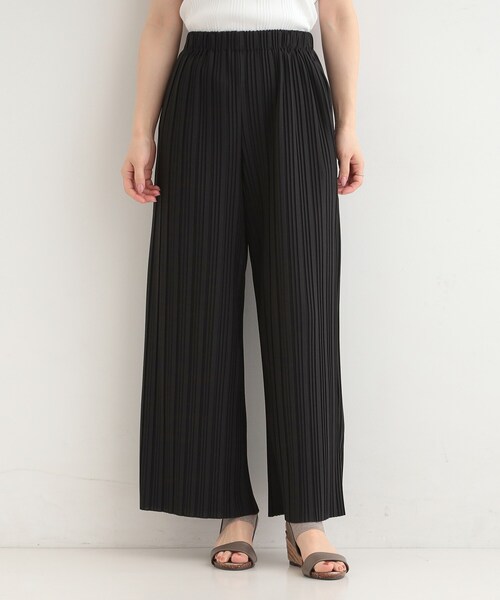 SHOO・LA・RUE（シューラルー）の「【S-LL/柄が選べる】ウエストゴムでらくちん 上品な光沢感　大人プリーツイージーパンツ（その他パンツ・レディース・ブラック系3/アイボリー系6/ブラック/ネイビー系5・02/03/04/01）」の5枚目の写真