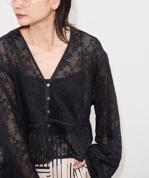 JOURNAL STANDARD（ジャーナルスタンダード）の「フラワーメッシュカーディガン（カーディガン/ボレロ・レディース・ブラック/アイボリー・FREE）」の12枚目の写真