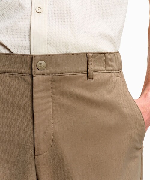 AIGLE（エーグル）の「撥水 UVカット アクティブ テックパンツ（チノパンツ・メンズ・ブラック/ブラウン・42/38/40/44）」の5枚目の写真
