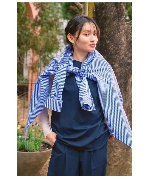 Park Slope NEWYORKER(パークスロープニューヨーカー)の「【接触冷感・ドライタッチ・セットアップ可】タックスリーブブラウス(Tシャツ/カットソー・レディース・ネイビー・M/L)」の7枚目の写真