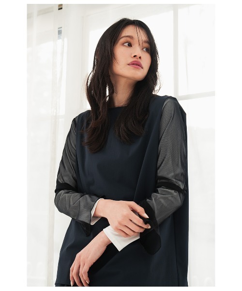 Park Slope NEWYORKER(パークスロープニューヨーカー)の「【接触冷感・ドライタッチ・セットアップ可】タックスリーブブラウス(Tシャツ/カットソー・レディース・ネイビー・M/L)」の11枚目の写真