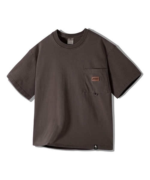 GHOST REPUBLIC(ゴーストリパブリック)の「レザーパッチポケットピグメントクロップ半袖Tシャツ4Color GT-380(Tシャツ/カットソー・メンズ・アイボリー/グリーン/ブラウン/チャコールグレー・MEDIUM/LARGE/X-LARGE)」の3枚目の写真