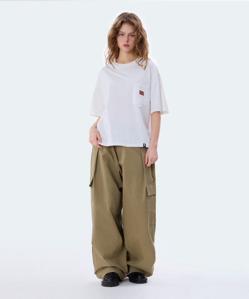 GHOST REPUBLIC(ゴーストリパブリック)の「レザーパッチポケットピグメントクロップ半袖Tシャツ4Color GT-380(Tシャツ/カットソー・メンズ・アイボリー/グリーン/ブラウン/チャコールグレー・MEDIUM/LARGE/X-LARGE)」の12枚目の写真