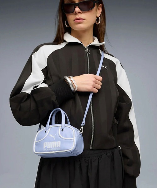 PUMA(プーマ)の「プーマ【PUMA】- グリップバッグ【1976 MICRO GRIP BAG INTENSE LAVENDER 091824-09】(ショルダーバッグ・レディース・ラベンダー・ONE SIZE)」の1枚目の写真