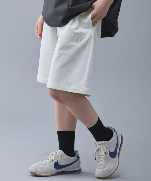 PARIS SAINT-GERMAIN(パリサンジェルマン)の「【Paris Saint-Germain / パリ・サン=ジェルマン】 JP METALIC LOGO SHORTS(その他パンツ・メンズ・チャコールグレー/ブラック/グリーン/ホワイト・LARGE/MEDIUM/SMALL)」の2枚目の写真