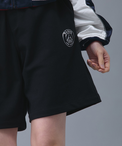 PARIS SAINT-GERMAIN(パリサンジェルマン)の「【Paris Saint-Germain / パリ・サン=ジェルマン】 JP METALIC LOGO SHORTS(その他パンツ・メンズ・チャコールグレー/ブラック/グリーン/ホワイト・LARGE/MEDIUM/SMALL)」の7枚目の写真