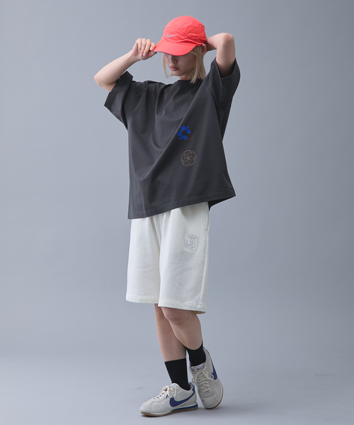 PARIS SAINT-GERMAIN(パリサンジェルマン)の「【Paris Saint-Germain / パリ・サン=ジェルマン】 JP METALIC LOGO SHORTS(その他パンツ・メンズ・チャコールグレー/ブラック/グリーン/ホワイト・LARGE/MEDIUM/SMALL)」の10枚目の写真