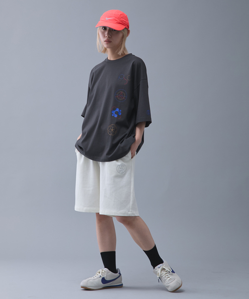 PARIS SAINT-GERMAIN(パリサンジェルマン)の「【Paris Saint-Germain / パリ・サン=ジェルマン】 JP METALIC LOGO SHORTS(その他パンツ・メンズ・チャコールグレー/ブラック/グリーン/ホワイト・LARGE/MEDIUM/SMALL)」の11枚目の写真