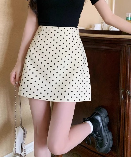 SHEPP（シープ）の「ドット柄Aラインミニスカート（スカート・レディース・ホワイト/ブラック・M/L）」の19枚目の写真
