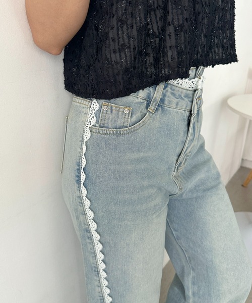 CLEA(クレア)の「レイヤード風レースデニムパンツ(デニムパンツ・レディース・ライトブルー・M/S)」の6枚目の写真