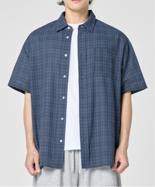 Vini(ヴィニ)の「ビンテージチェック フロントポケットハーフシャツ(Tシャツ/カットソー・メンズ・ブラック/ネイビー/ブラウン・MEDIUM/LARGE)」の3枚目の写真