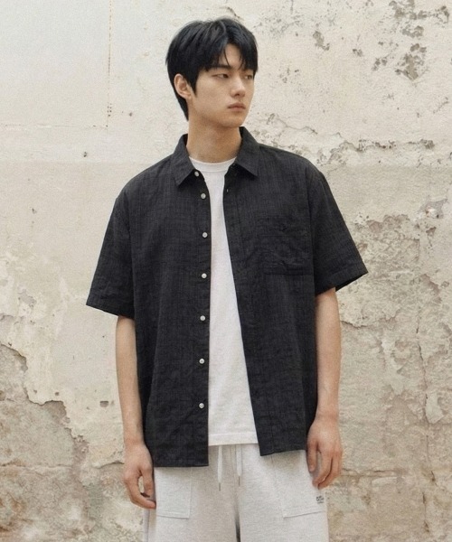 Vini(ヴィニ)の「ビンテージチェック フロントポケットハーフシャツ(Tシャツ/カットソー・メンズ・ブラック/ネイビー/ブラウン・MEDIUM/LARGE)」の15枚目の写真