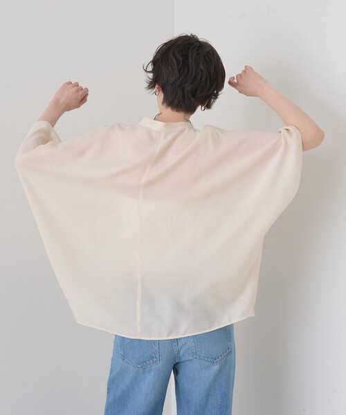 Rouge vif(ルージュヴィフ)の「【セットアップ対応】キュプラフィブリルドレープスキッパーブラウス(シャツ/ブラウス・レディース・グレー/グレイッシュベージュ/アイボリー・フリー)」の8枚目の写真
